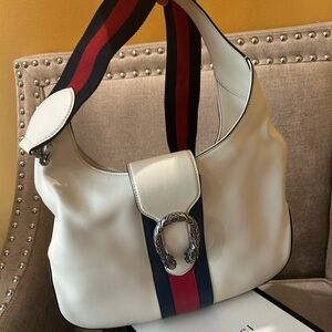 Gucci Medium Dionysus Hobo Bag